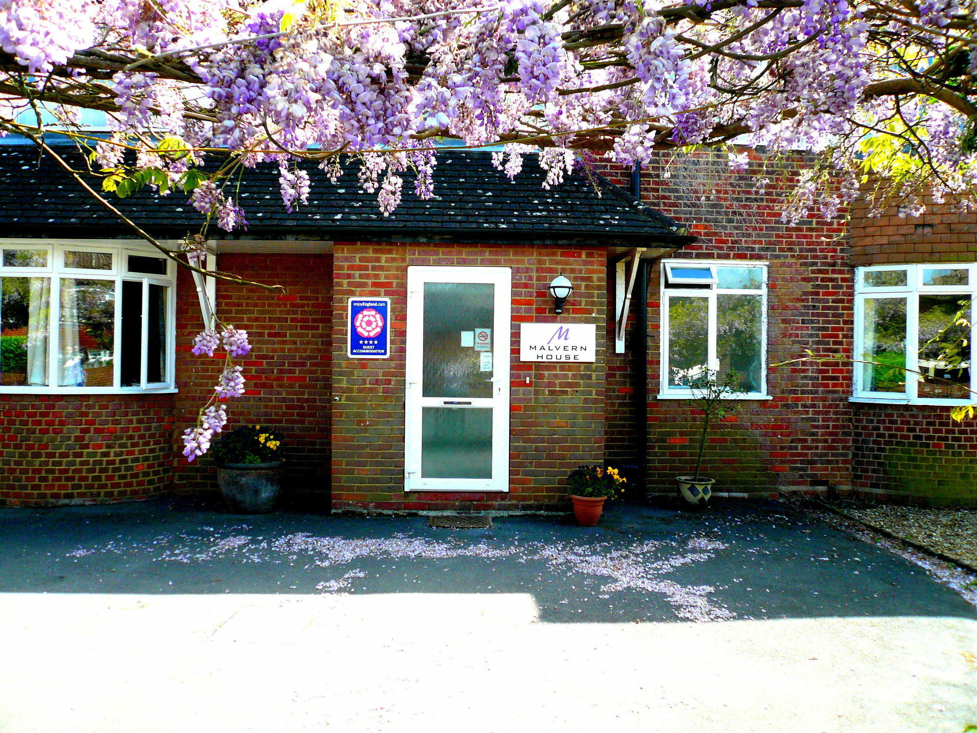 Malvern House High Wycombe Exterior foto